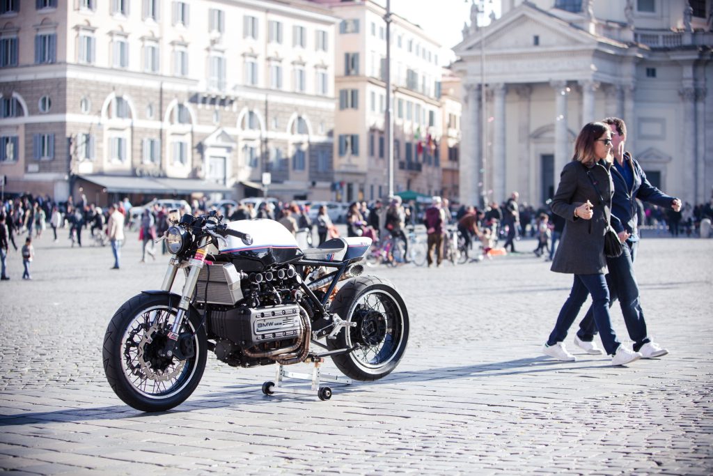 Comment immatriculer une moto italienne en france ?